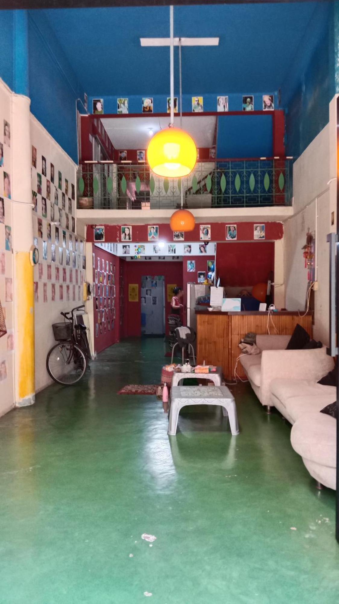 Banphe​ Hostel Dış mekan fotoğraf